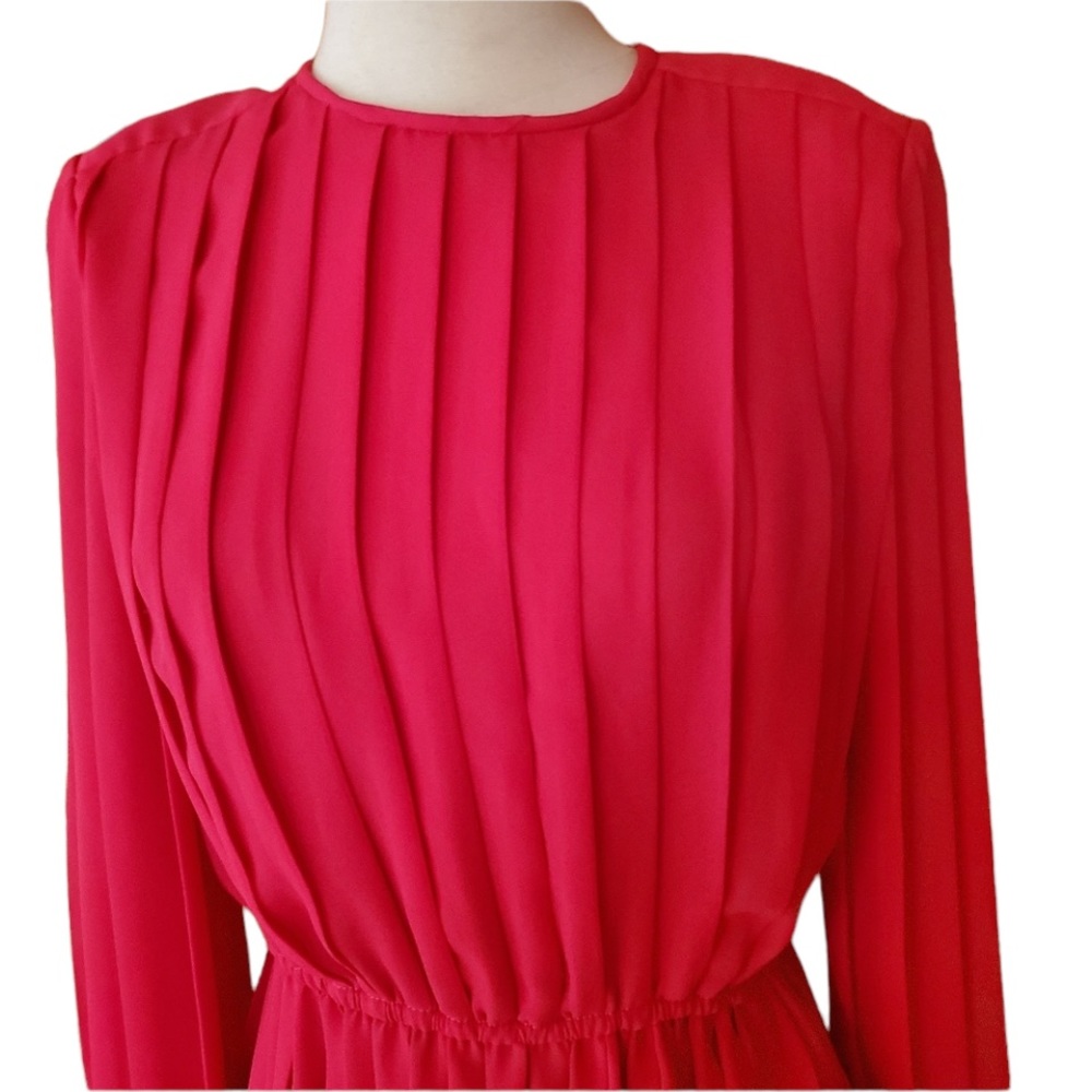 1980s Liz Petites Inc. Pleated Career Dress View 2